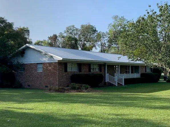 42 S Murray St, Lakeland, GA 31635