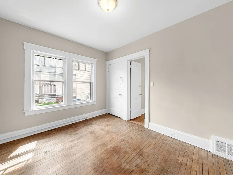 1695 Glenmont Rd — Photo 22