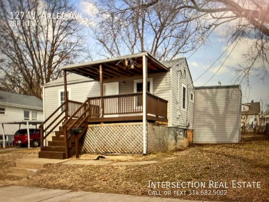 1st image of 127 W Arlee Ave