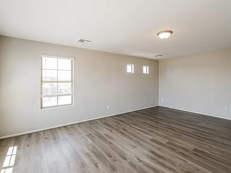 15028 W Statler St — Photo 10