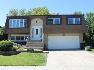 7619 162nd Pl, Tinley Park, IL 60477