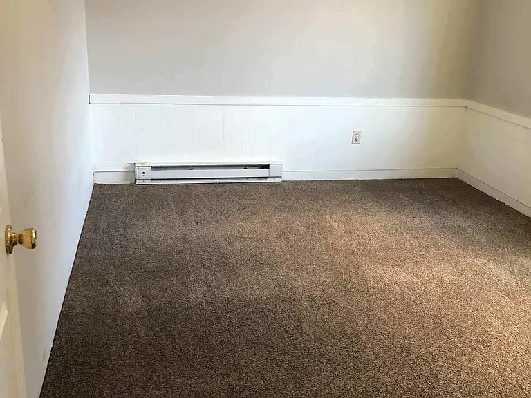 1217 Moss St — Photo 11