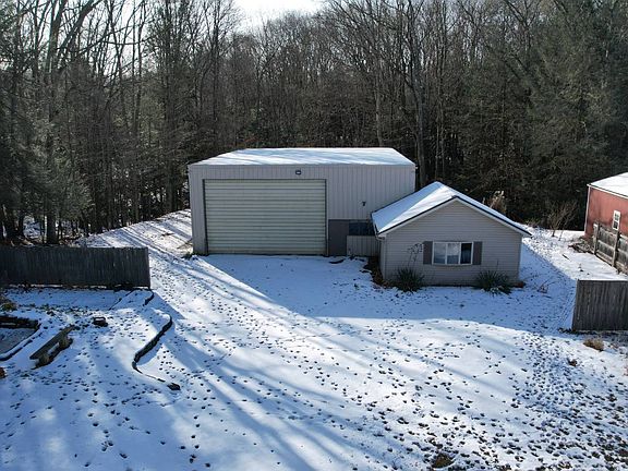 2nd image of 478 Albion Rd