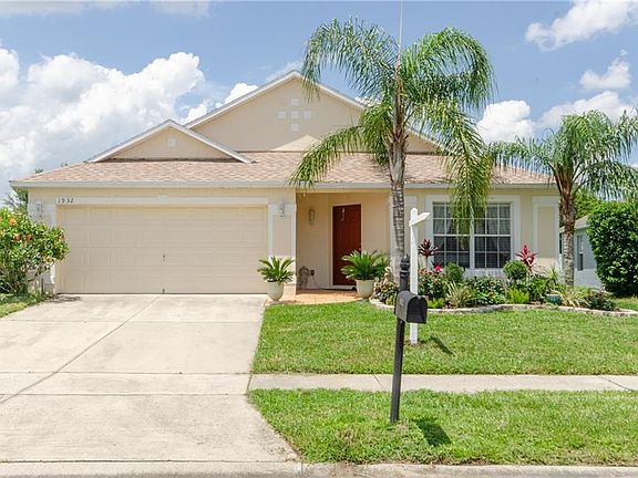2nd image of 1932 Darlin Cir