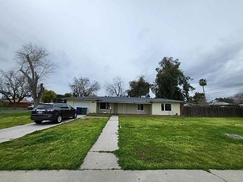 1st image of 3011 N Teilman Ave