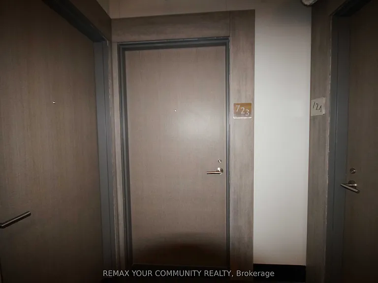 246 Logan Ave #723 — Photo 19
