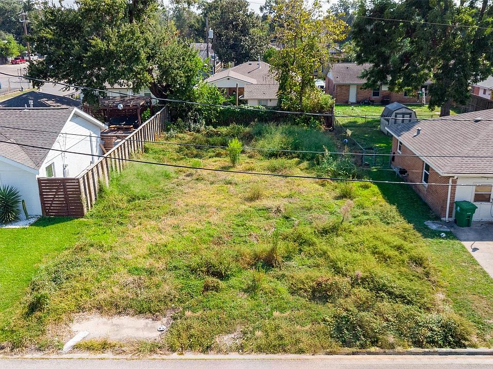 1st image of 1818 & 1820 Lula St