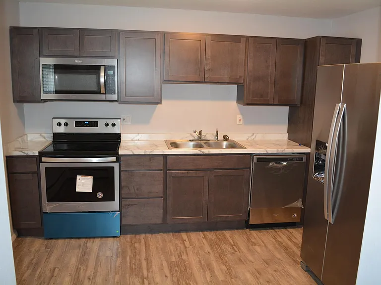 2595 S Sheridan Blvd — Photo 11