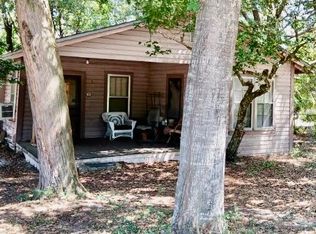 404 E Chestnut Ave, Crestview, FL 32539
