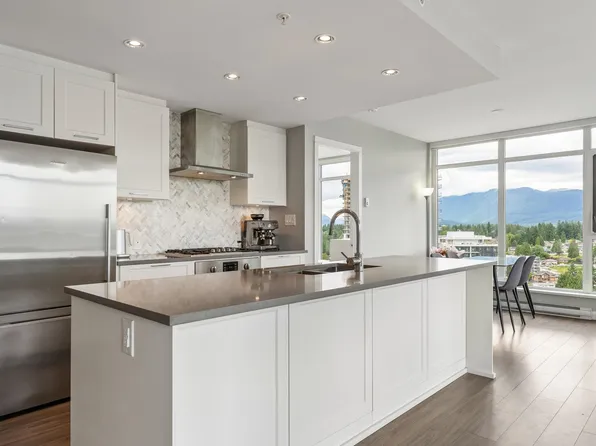 520 Como Lake Ave #2107, Coquitlam, BC V3J 0E8