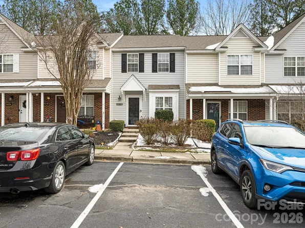 10783 Holly Ridge Blvd, Charlotte, NC 28216