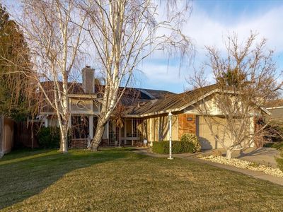 8801 Bridgeshire Way, Sacramento, CA, 95828