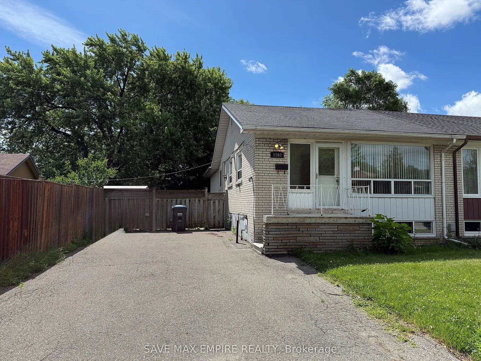 3 bed, $2,900 — Photo 2