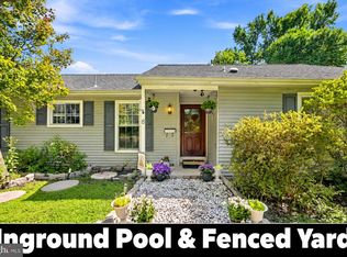8 Naylor Ave, Clementon, NJ 08021