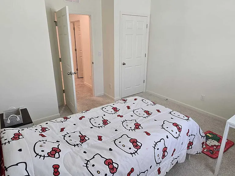 528 Seafoam Cir — Photo 14
