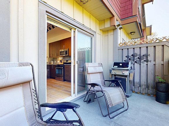 5th image of 40653 Tantalus Rd #29