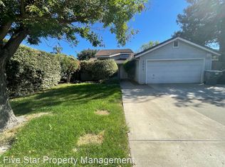 2404 Floyd Ave, Modesto, CA 95355