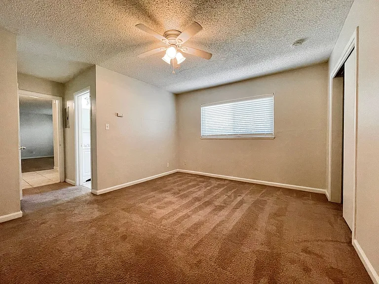 1315 G Street — Photo 9