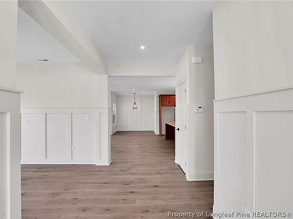 5th image of 5820 Dottie Cir
