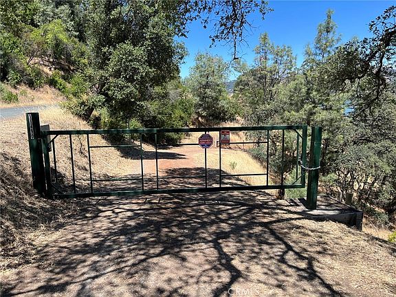 4th image of 11480 North Dr