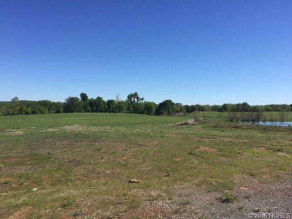 5th image of 3989 N Osage Dr