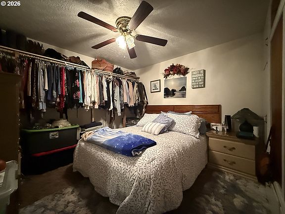 5th image of 16233 Ivy Ln