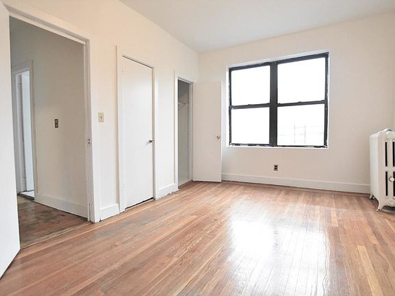3rd image of 254 Seaman Ave APT F9