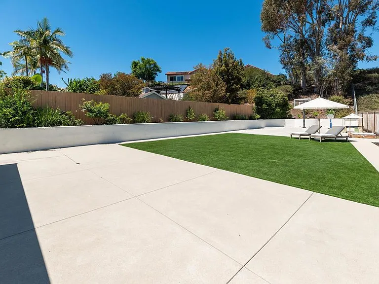 12831 Isocoma St — Photo 40