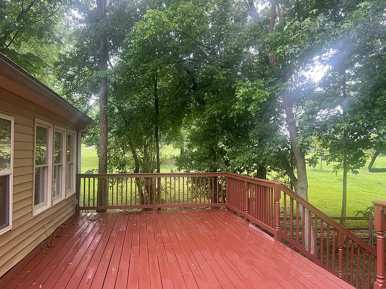 1250B Druid Pl NE #B — Photo 9