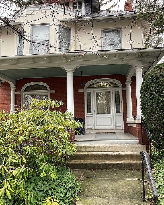 Front view 16 Race Ave