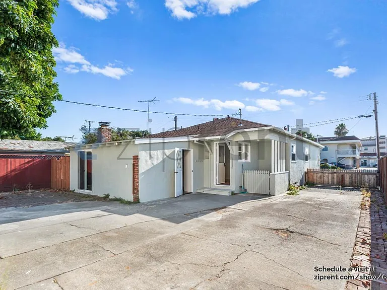 1463 Jackson St — Photo 20