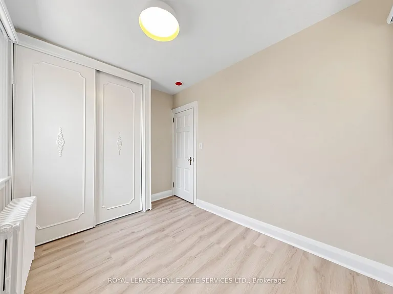 31 Rosemeade Ave — Photo 14