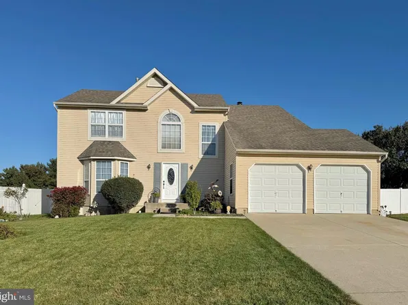 423 Moore Blvd, Clayton, NJ 08312