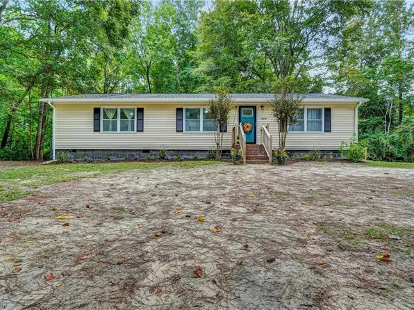 13350 Shiloh Dr, Windsor, VA 23487