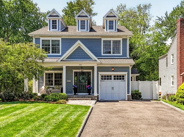 921 Harding St, Westfield, NJ 07090