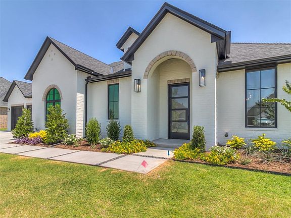 4th image of 3912 Bridge Wood Ln