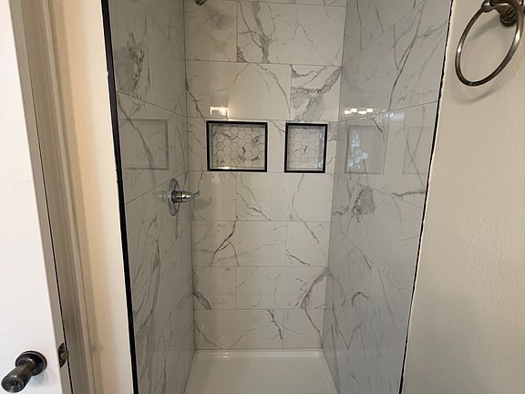 5th image of 15032 E 35th Pl S
