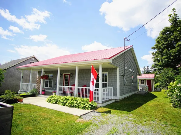 Church St #50, Lockeport, NS B0T 1L0