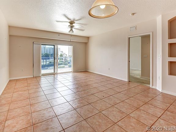 3rd image of 5300 S Atlantic Ave APT 3303