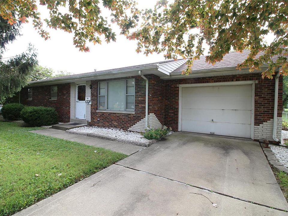 1st image of 8 Nightingale Ct