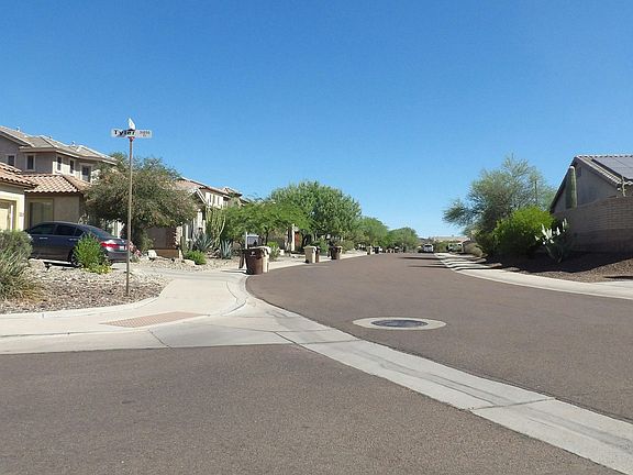 5th image of 31126 N 131st Dr