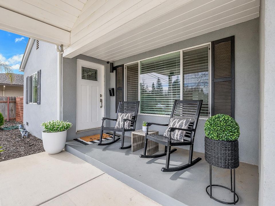 1st image of 1405 Las Salinas Way