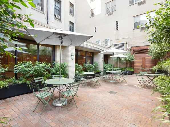 137 East 36th Street 15B image 13 of 13