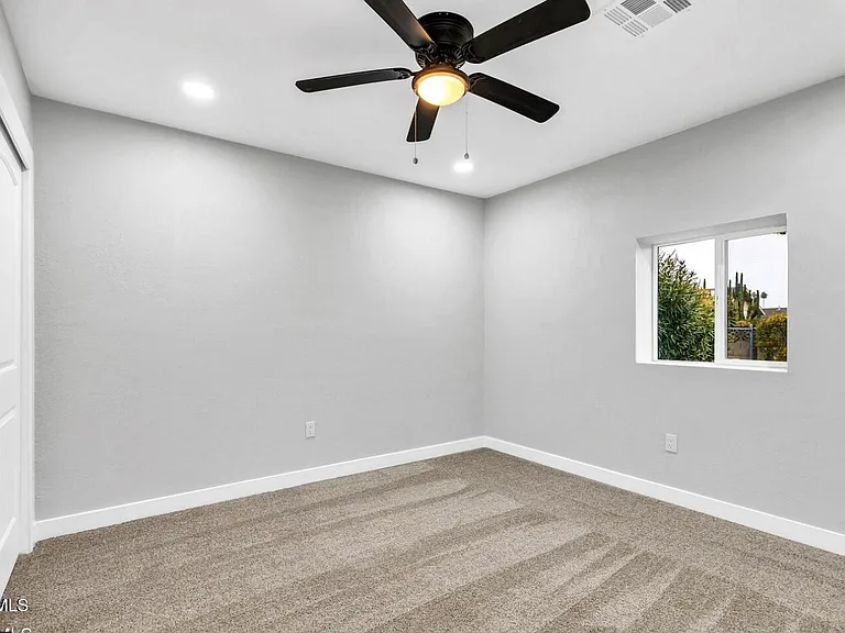 10602 W Cumberland Dr — Photo 22