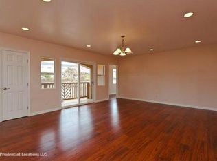 98-175 Kuleana Rd, Pearl City, HI 96782