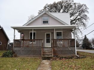 1723 Cora St, Crest Hill, IL 60403