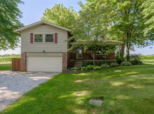 496 Howe Rd, Kent, OH 44240