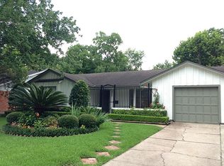 6825 Hendon Ln, Houston, TX 77074