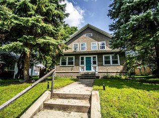 1127 Independence Ave, Waterloo, IA 50703