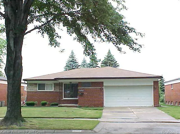 26241 Newport Ave, Warren, MI 48089